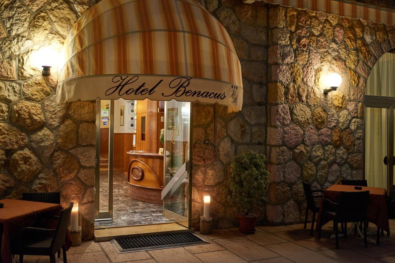 Hotel Benacus Torri Del Benaco Dış mekan fotoğraf
