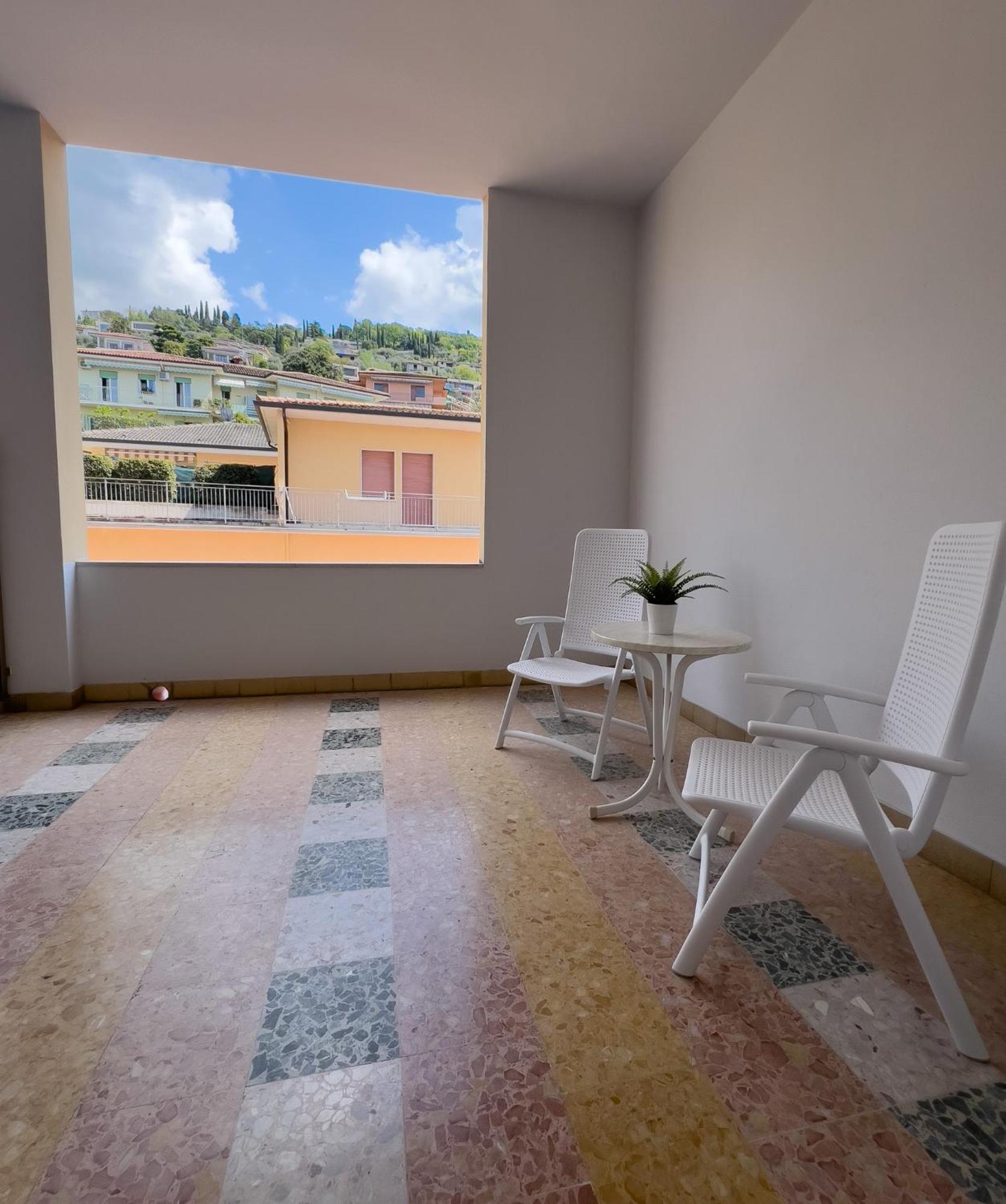 Hotel Benacus Torri Del Benaco Dış mekan fotoğraf